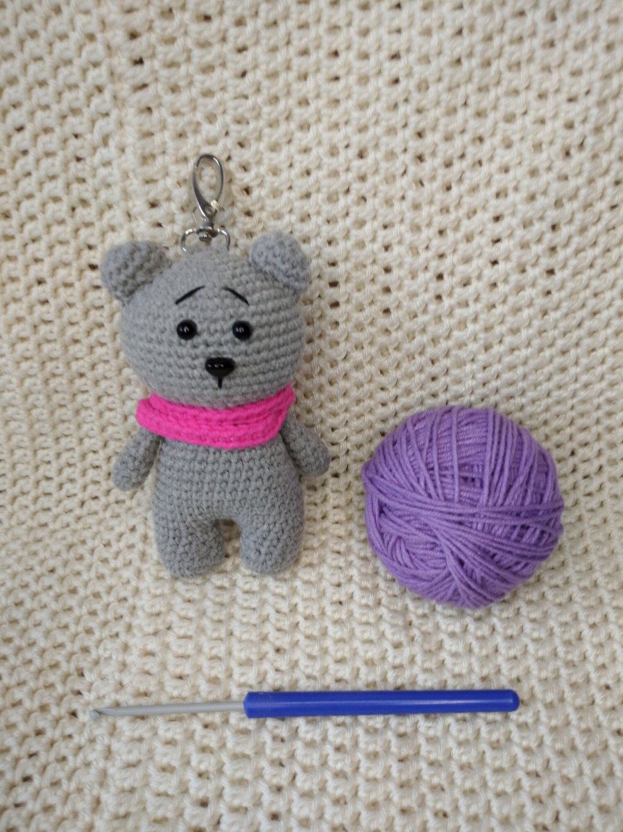 Háčkovaný medvídek