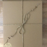 Macramé andělka v boho stylu v dárkovém setu - zelená odstín Sage.