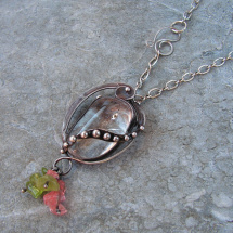 Šerpa pro růžovou vílu (šperk s křišťálem)