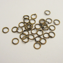 Kroužky 5 mm - 4,5 gr.