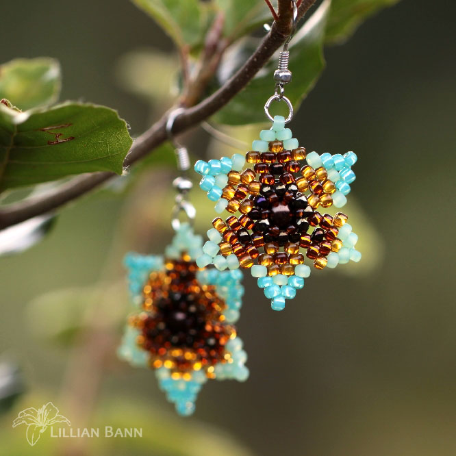 Květinkové náušnice