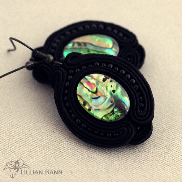 Sutaškové náušnice Paua