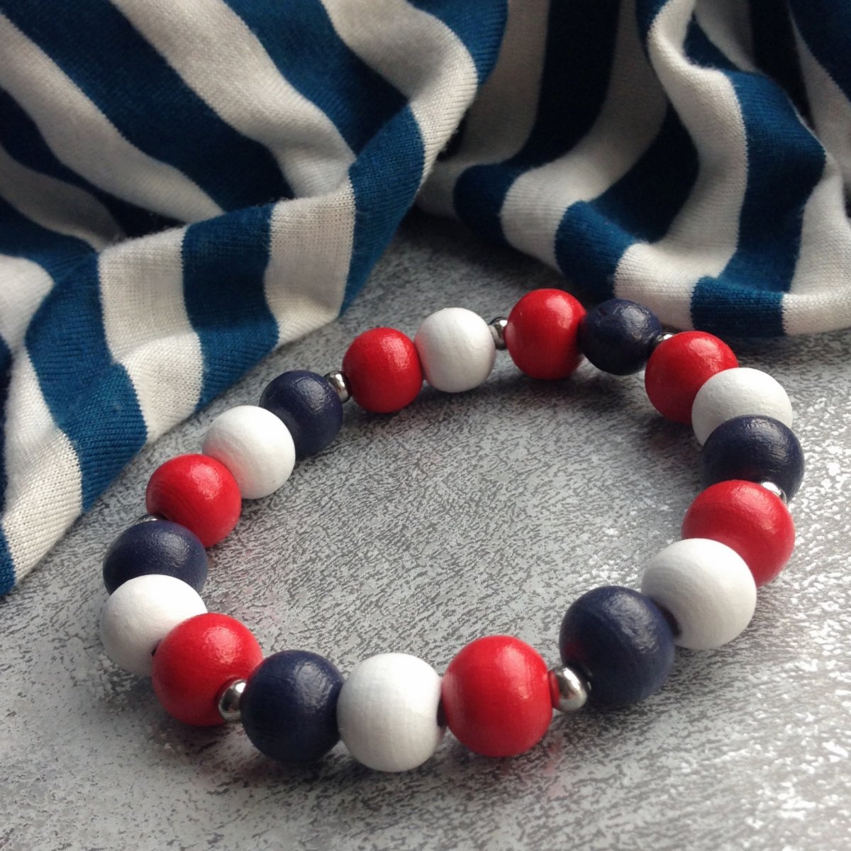 Dřevěný námořník - náramek