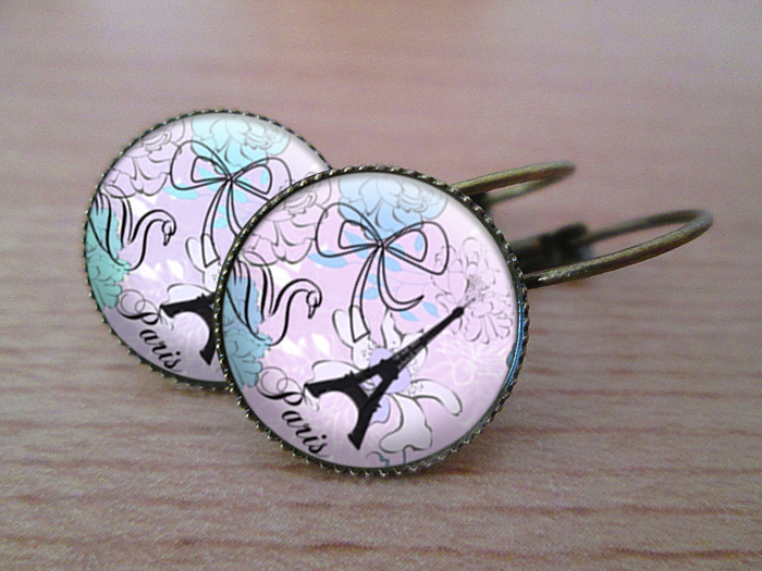 VINTAGE VISACÍ NÁUŠNICE - Vzpomínka na Paříž