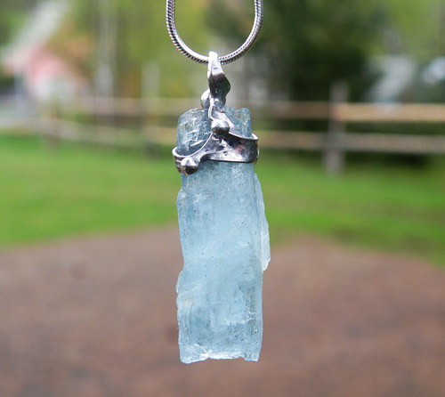 Modrý krystal...(Akvamarín)