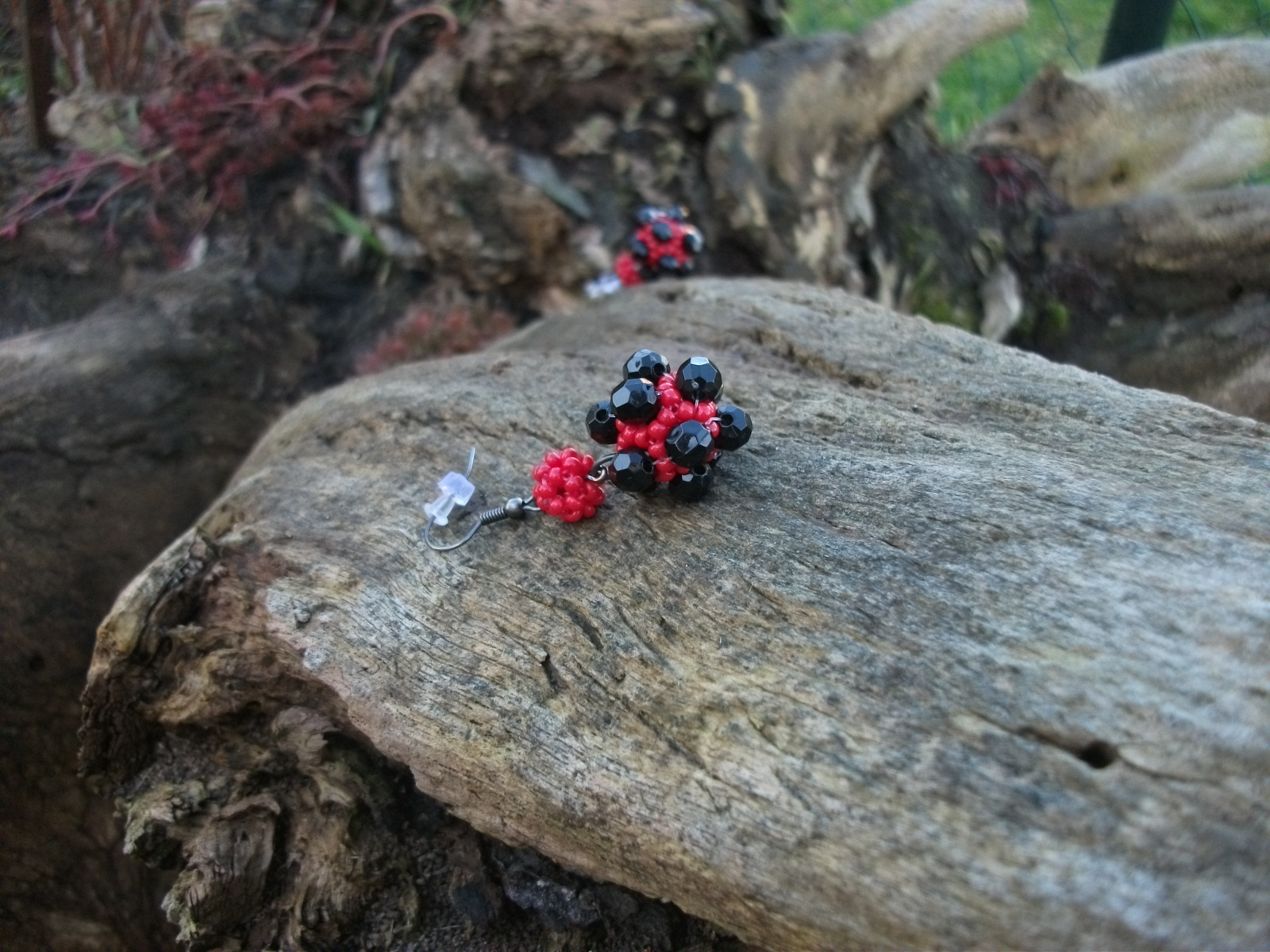 Kuličky s broušenými korálky