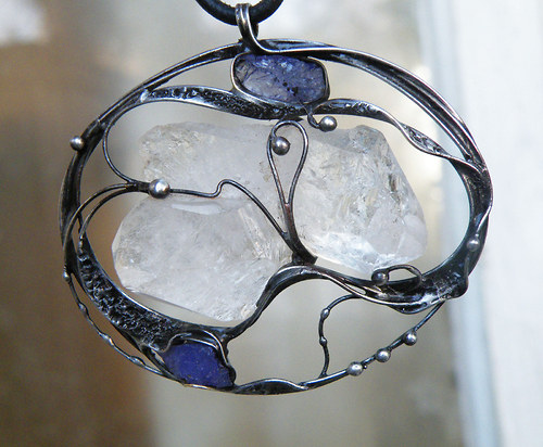 Ledový vítr z hor...(Křišťál, Tanzanity) 