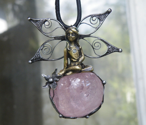 Vílenka z růžové zahrady (Růženín)