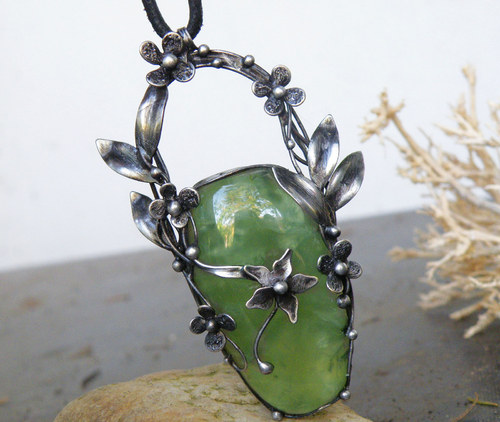 Brána do světa Elfů...(Prehnit s Epidotem)