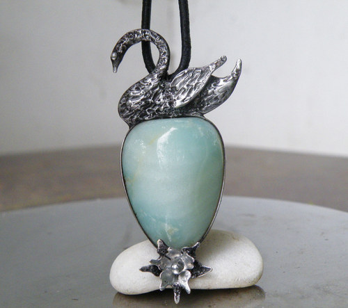 Labutí jezero...(Amazonit)