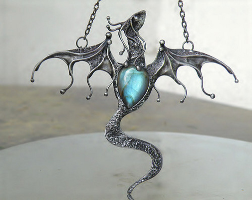 Asthreus...(Labradorit) variabilní šperk