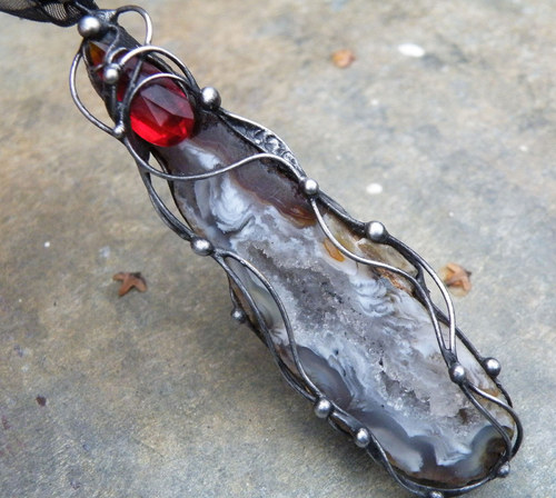 Slza matky Země...(Achát XXL, sklo)