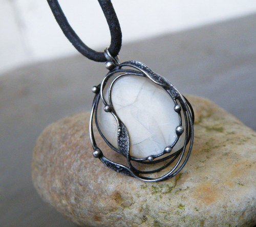 Andělské světlo...(Měsíční kámen)