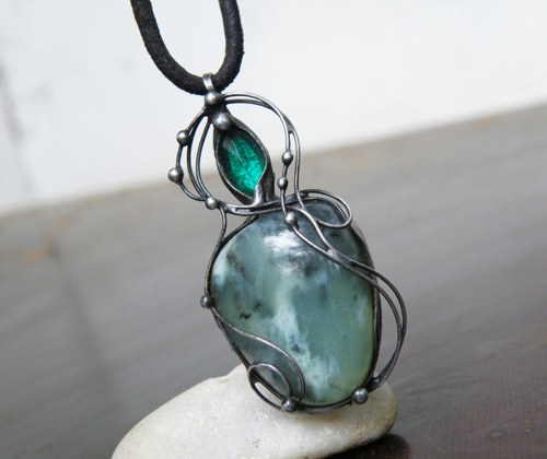 V tichu lesa...(serpentin, sklo) souprava