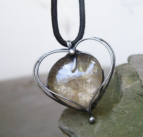 Venušino srdce...(sagenit)