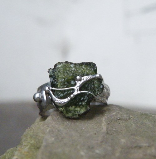 Andë...(vltavín 1,4g)