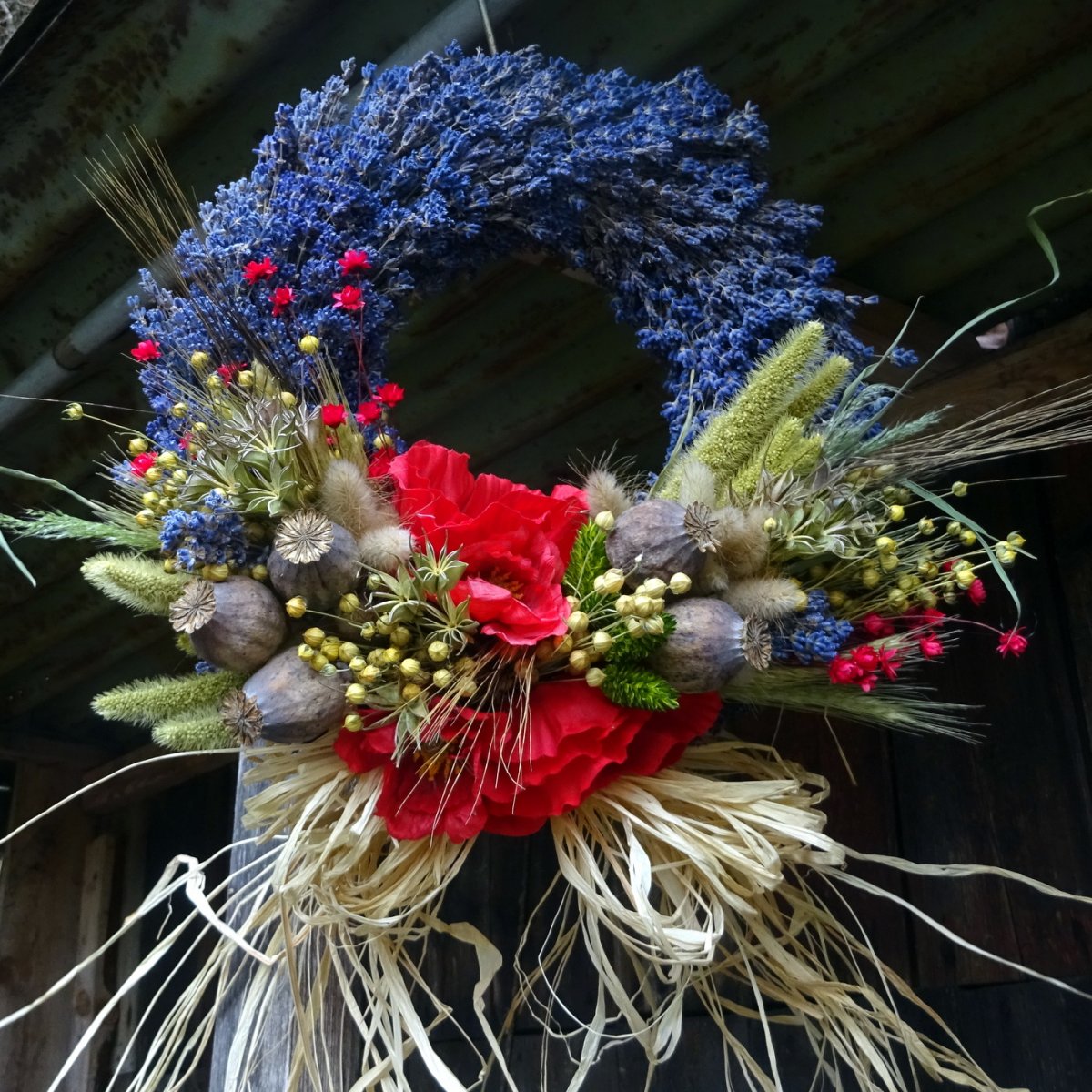 Věnec - Vlčí máky v levanduli