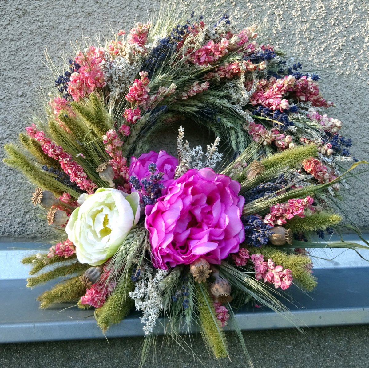 Věnec - Pivoňkový