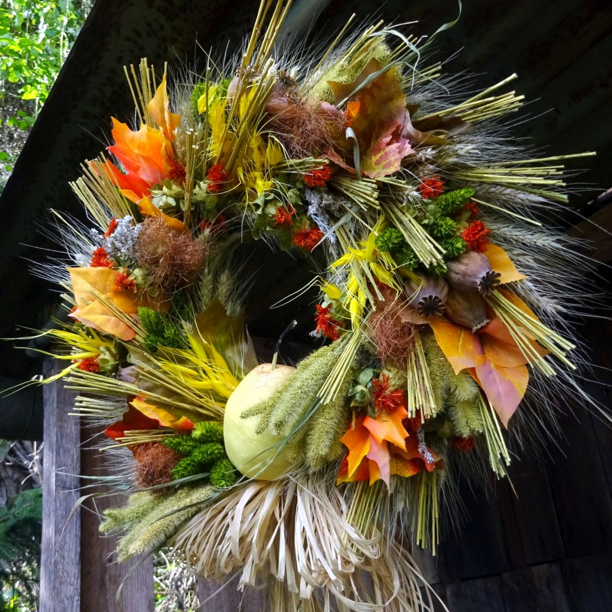 Věnec - Zafoukalo ze strnišť...