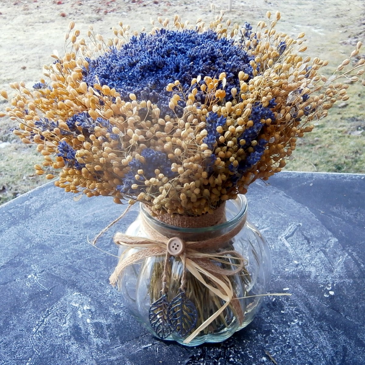 Levandule, vázička