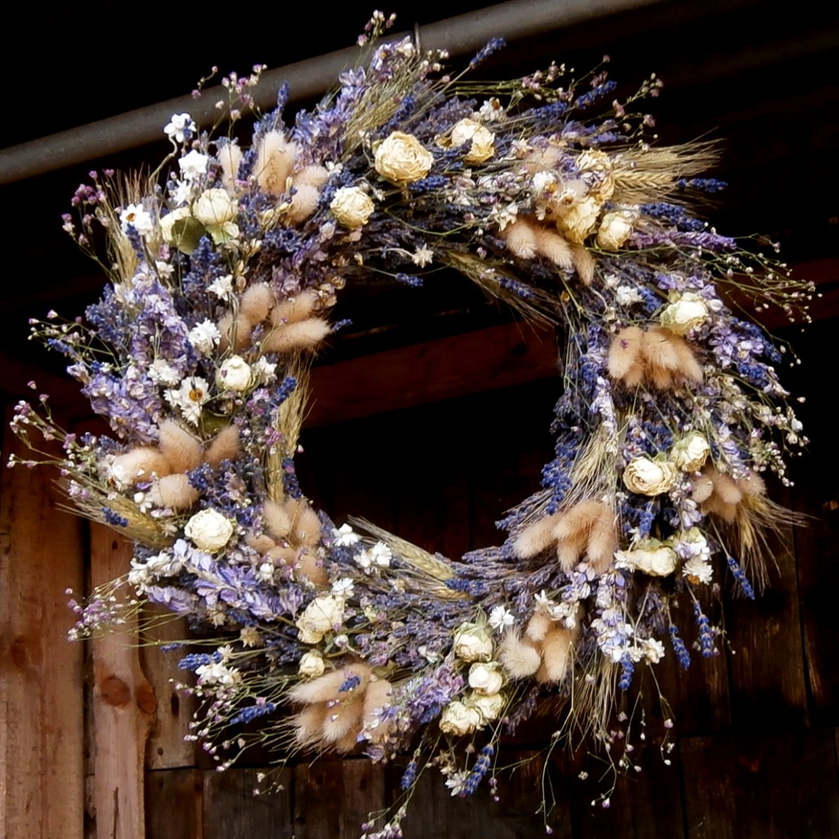 Věnec - Bílé růžičky