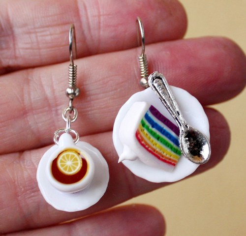 duhový dortík a čaj