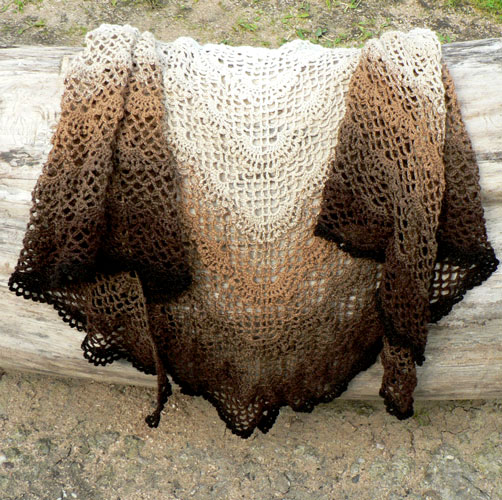 Háčkovaný šátek/pléd - café latte