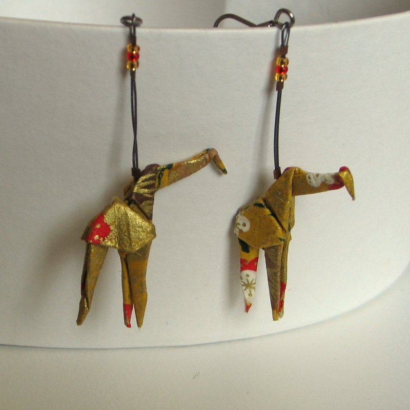 Žirafky zlatěnky - origami náušnice