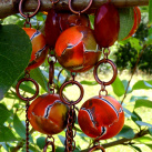 Dlouhý náhrdelník s ovocnou příchutí