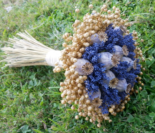 Kytice - len, levandule, makovice