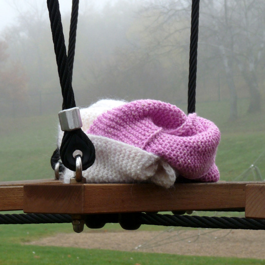 Nákrčník - hrátky s růžovou