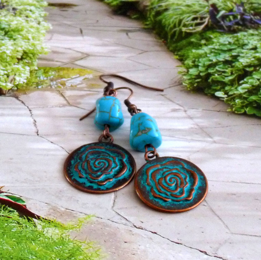 Náušnice - starobylá růže