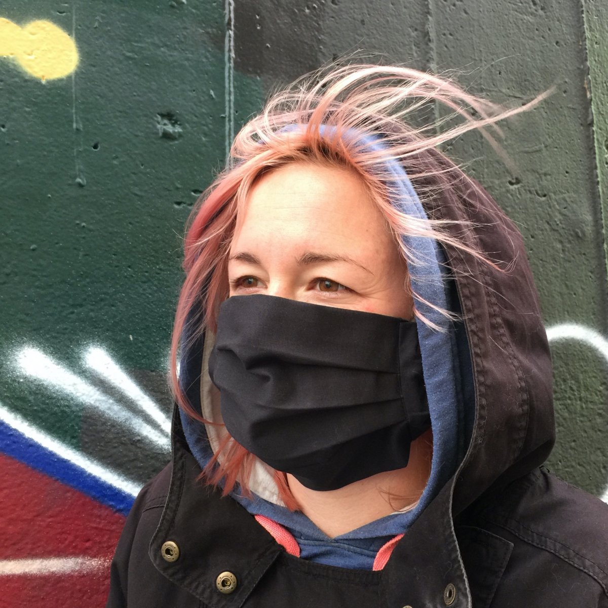 Rouška skládaná černá