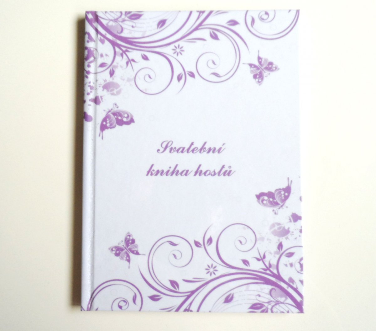 Svatební kniha hostů A5 - lila motýlci