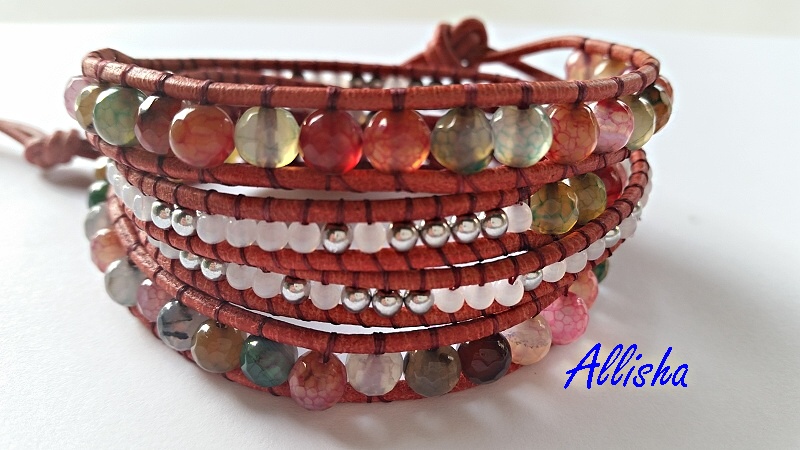 Náramek s polodrahokamene Achát