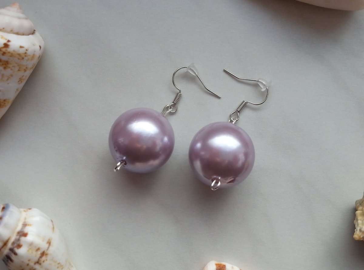 Světle fialová kulička