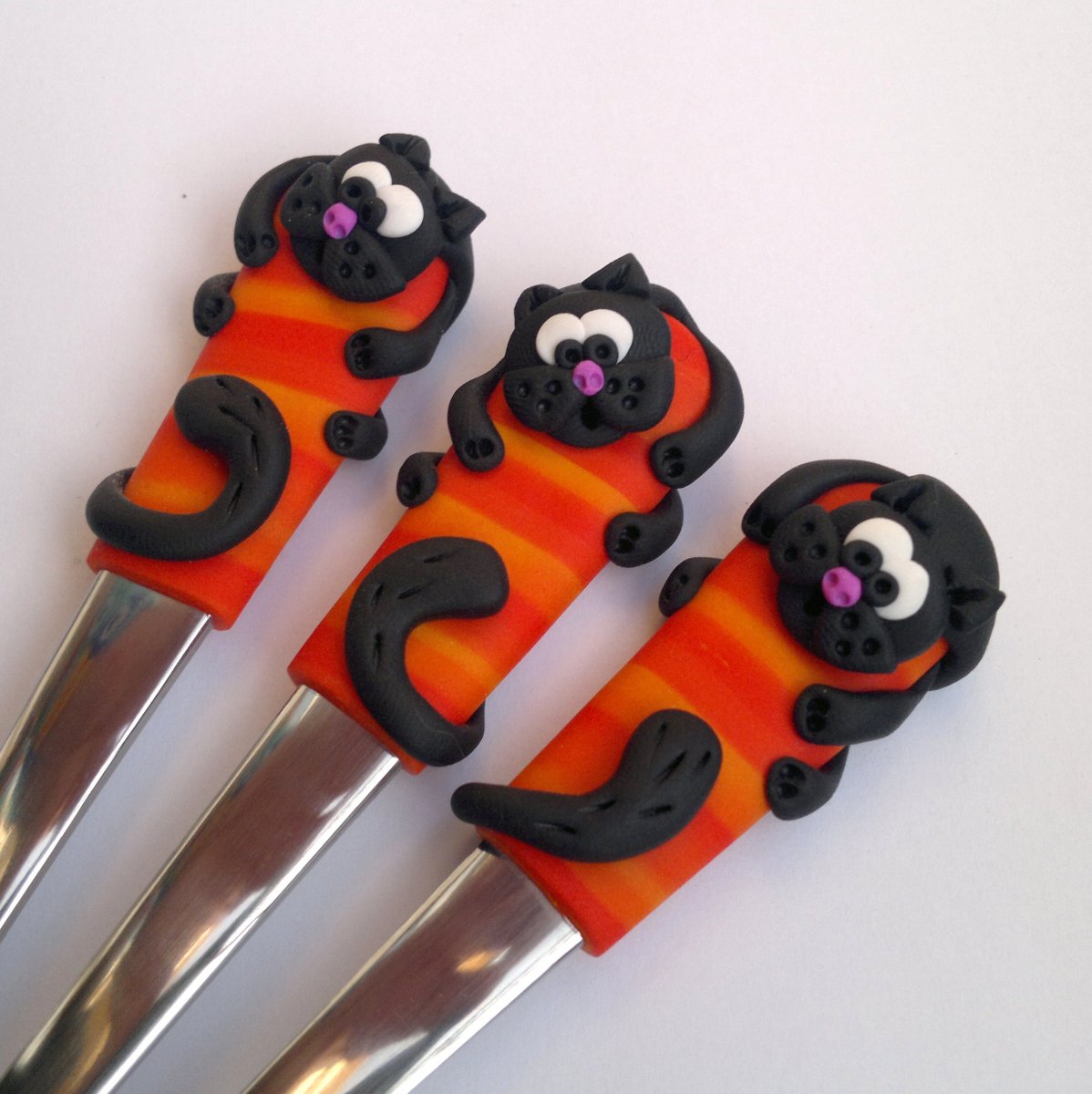 Dezertní lžičky- 18 cm. Kocourci...