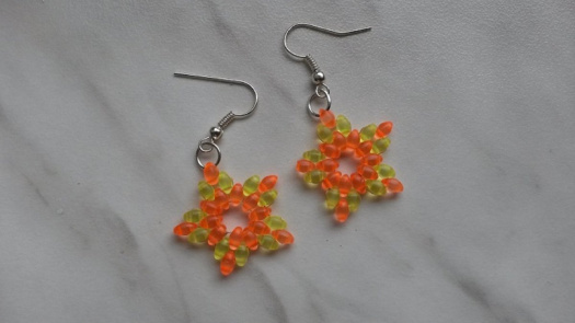 náušnice oranžová hvězdička