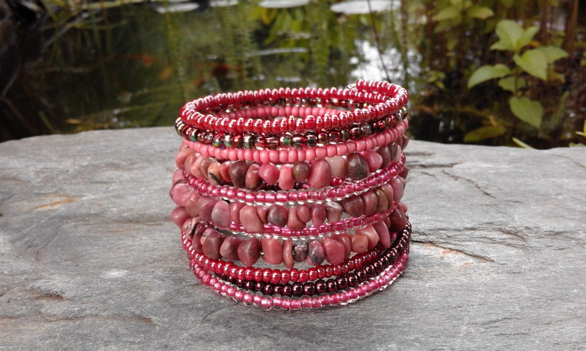 Náramek "Starorůžový" s rodonitem