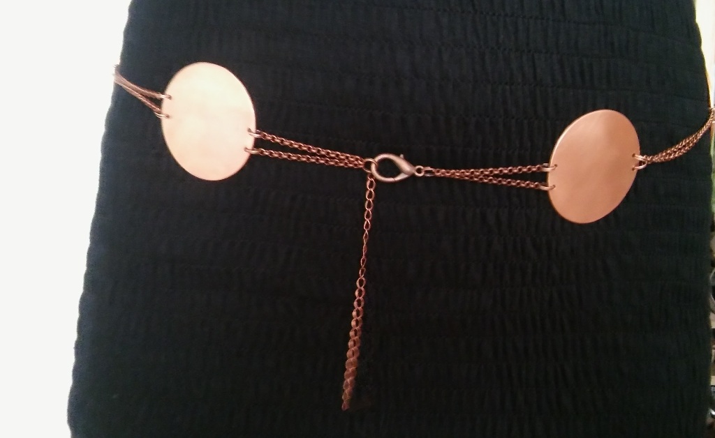 Pásek z měděných koleček