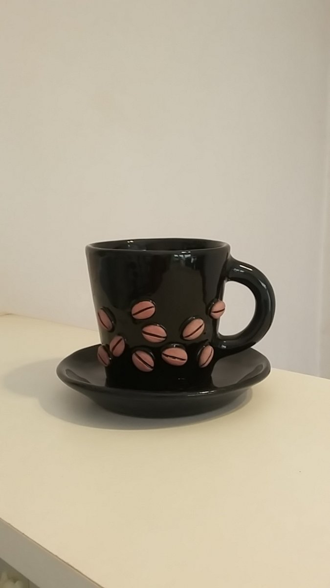 Hrnek- kávová zrna