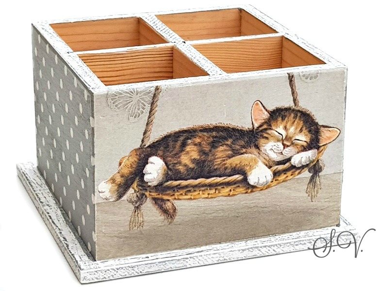 tužkovník - čtyřstojánek