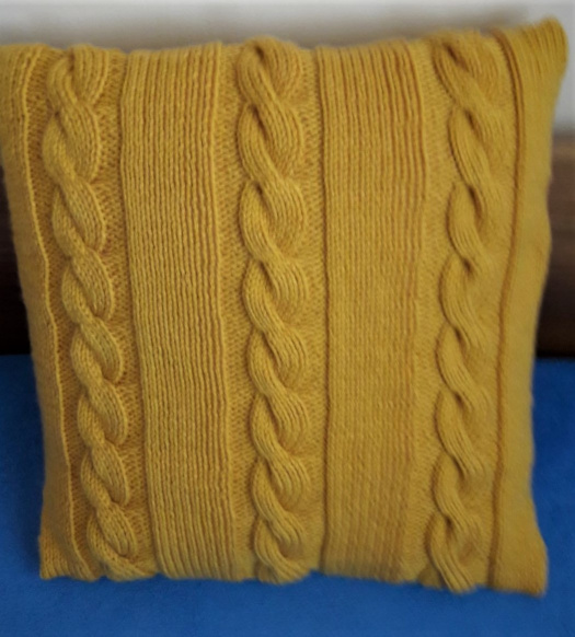 Pletený povlak na polštářek
