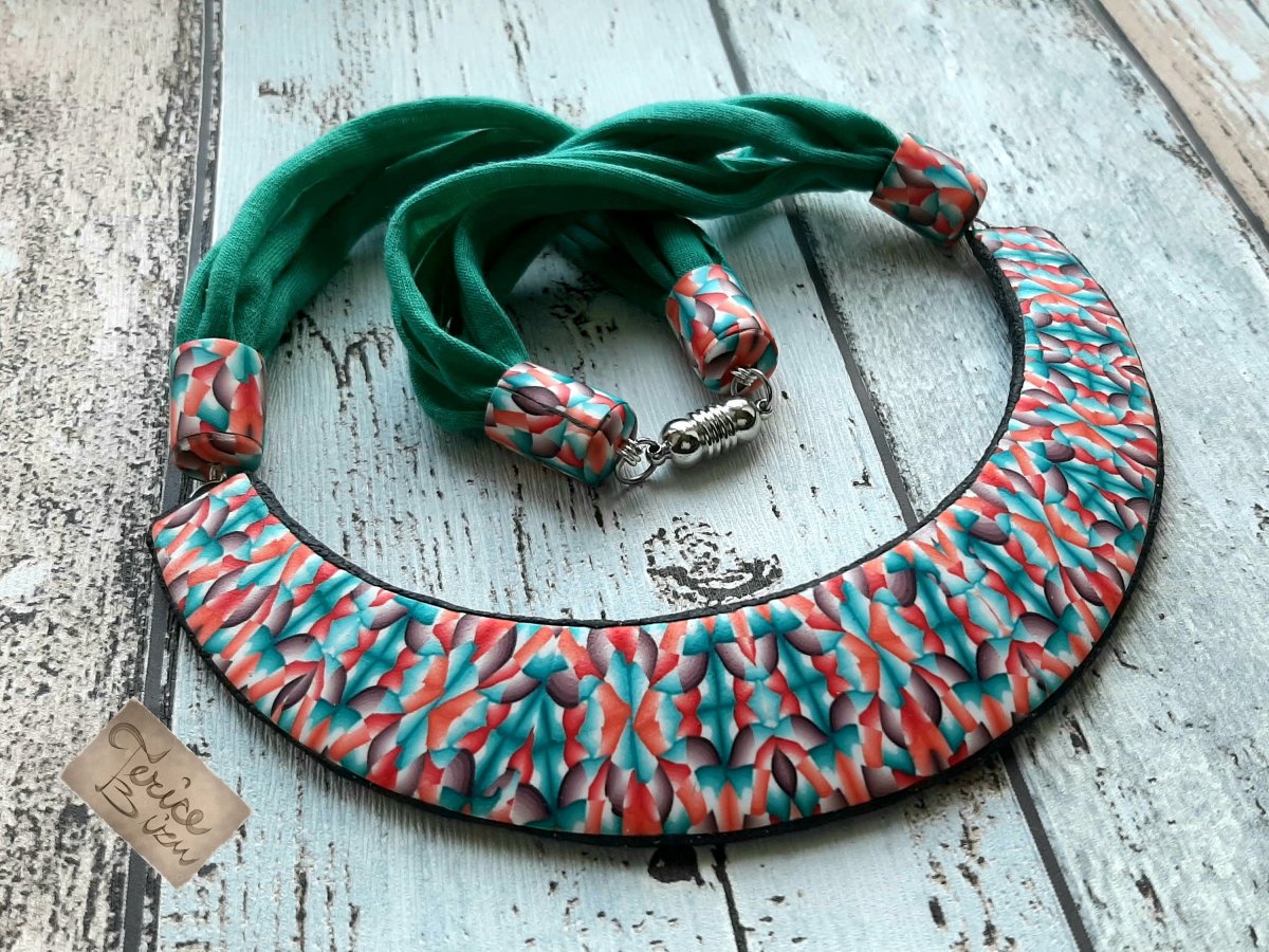 Autorský náhrdelník multicolor