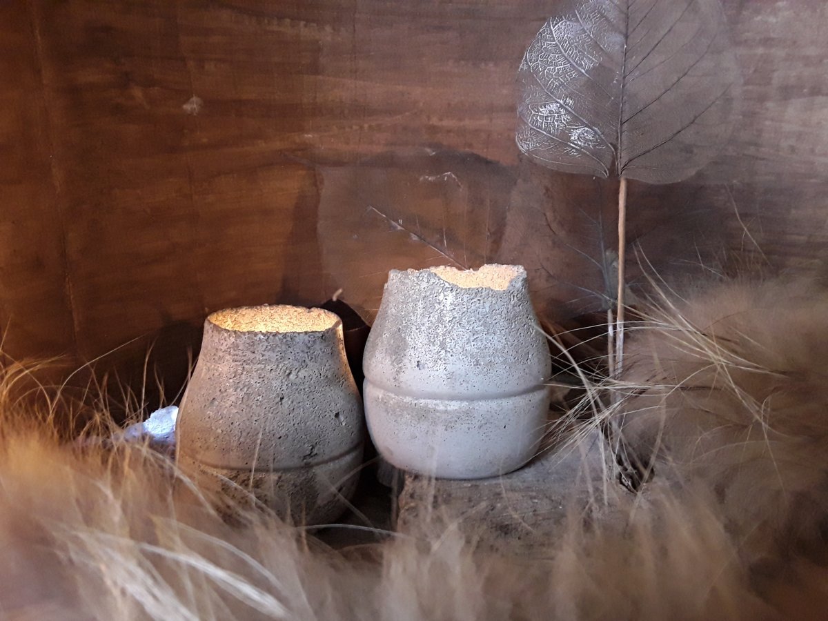 Betonový svícen 1+1 "Baculatý přírodní"