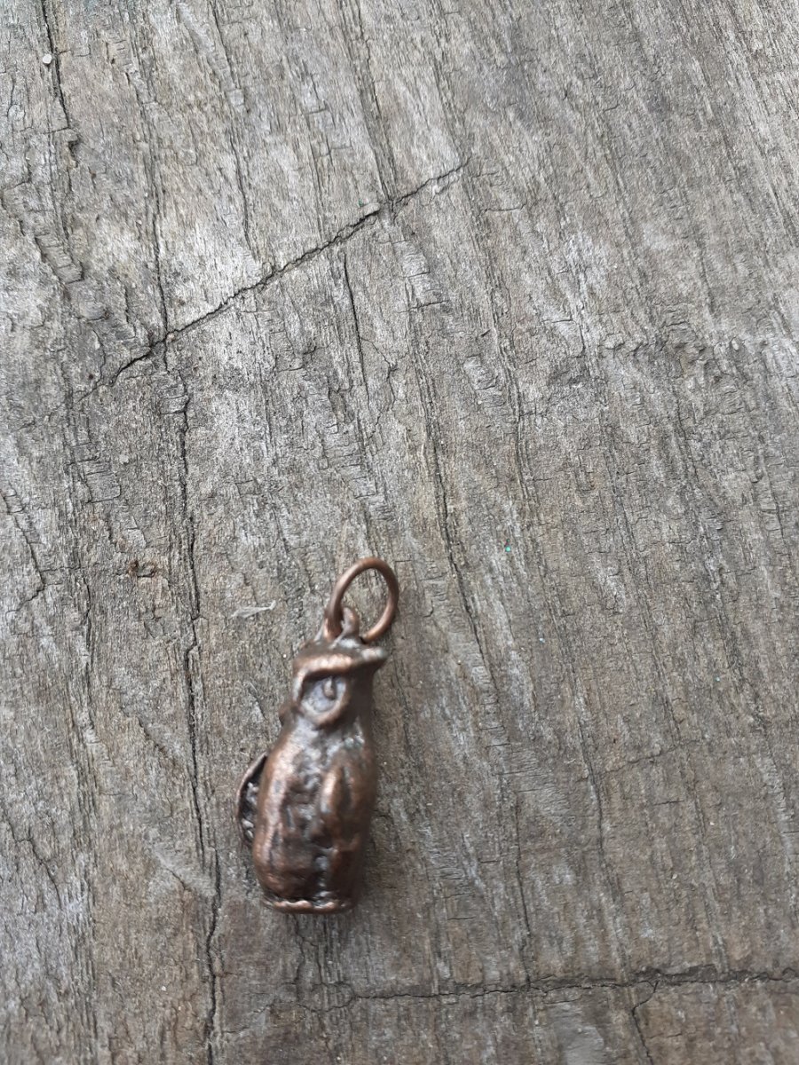 kovový přívěsek sova - staroměď