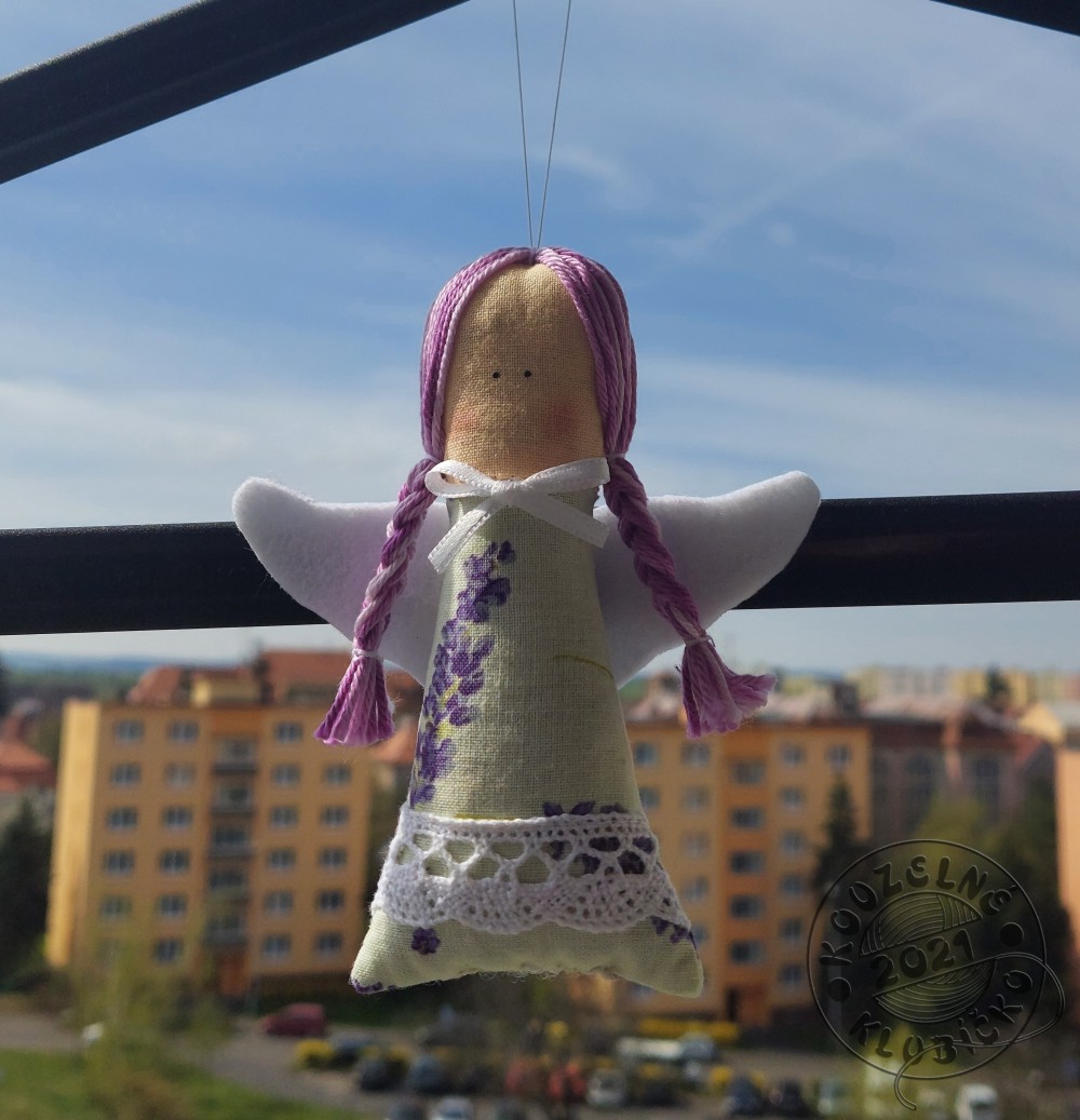 Andělky MINI plněné levandulí smetanové