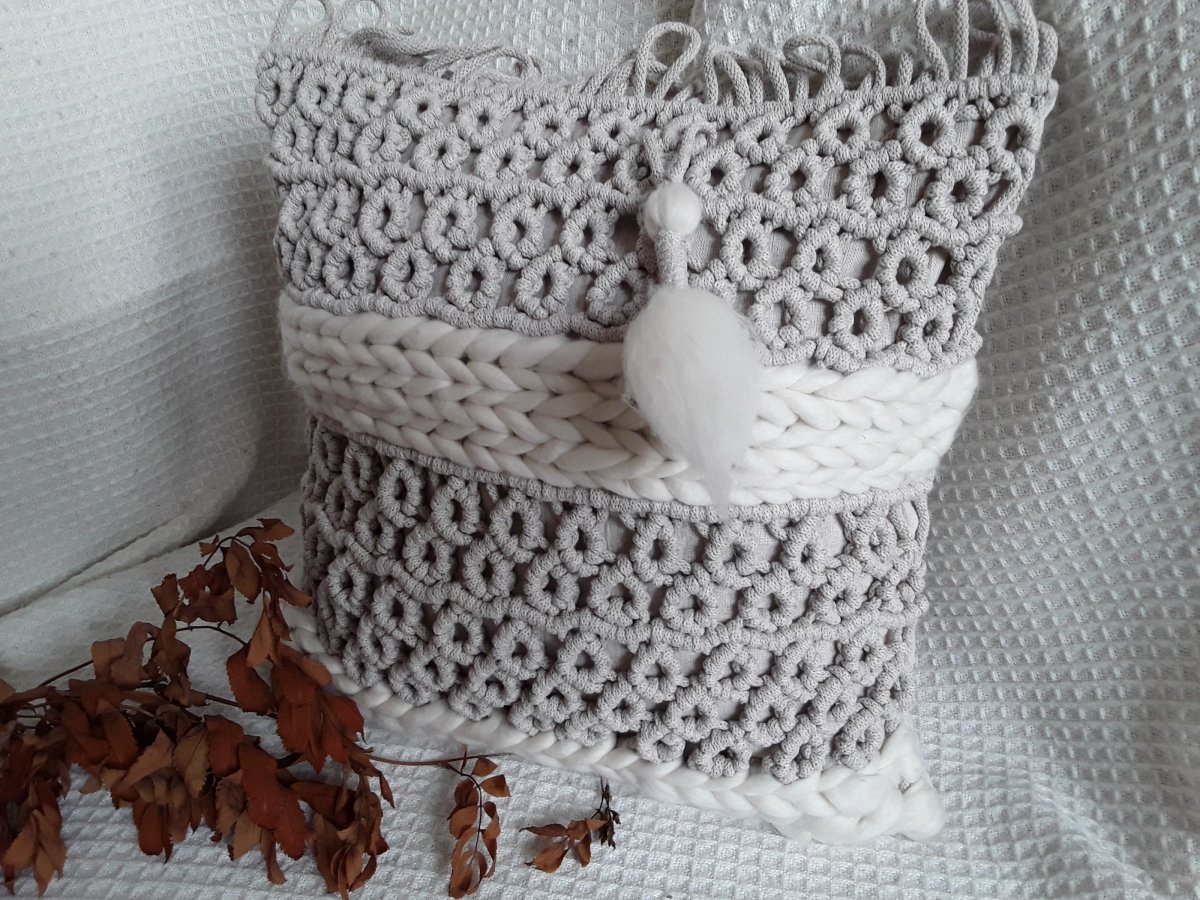 Dekorativní povlak na polštář 