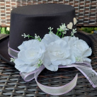 Cylindr na auto černý zdobený růžemi a srdíčky/výběr barvy stuhy