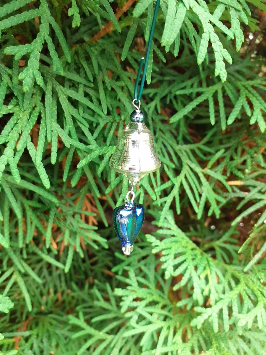 zvonek se srdíčkem modrý